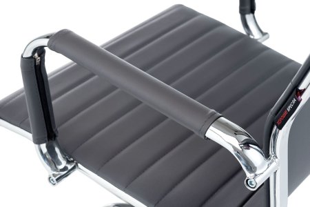 Офисное кресло Jarick Strong Black (Черный) Офисное кресло Jarick Strong Black (Черный)