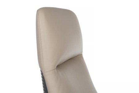 Кресло Verdi A655 Бежевый (Бежевый) Кресло Verdi A655 Бежевый (Бежевый)