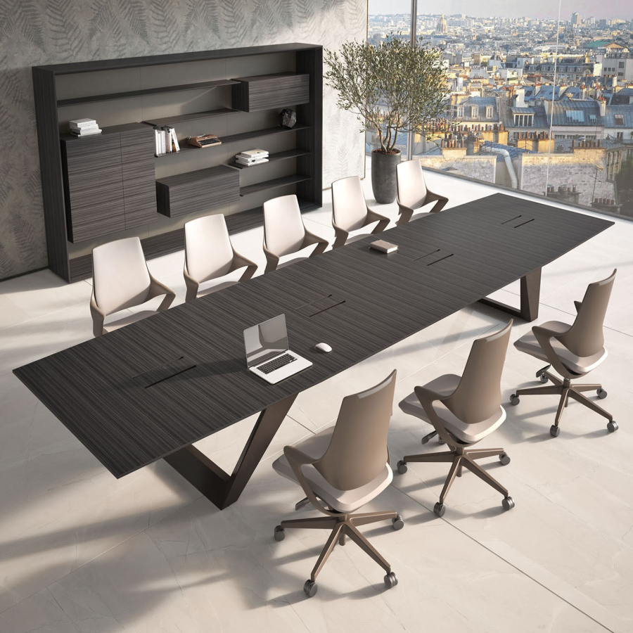 Кабинет руководителя Ducati