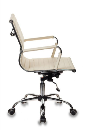 Кресло руководителя CH-883-LOW слоновая кость эко.кожа низк.спин. крестов. металл хром (Слоновая кость)