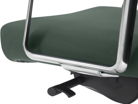 Кресло Newman A2415 Зеленый (Зеленый) Кресло Newman A2415 Зеленый (Зеленый)