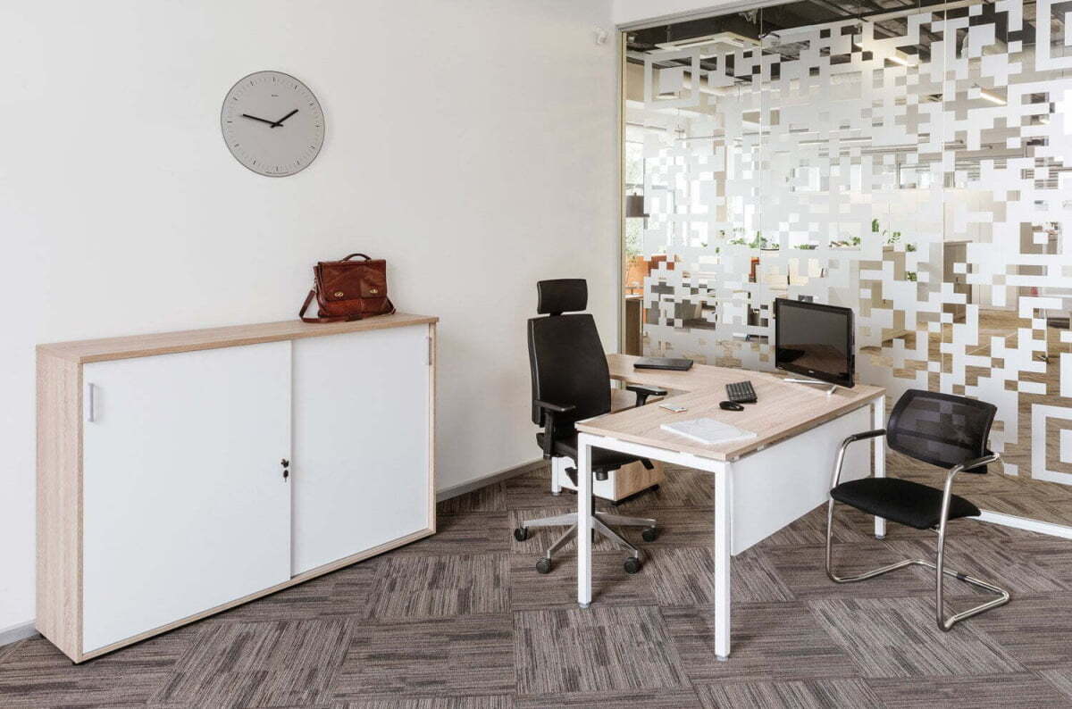 Мебель для персонала Tour Light