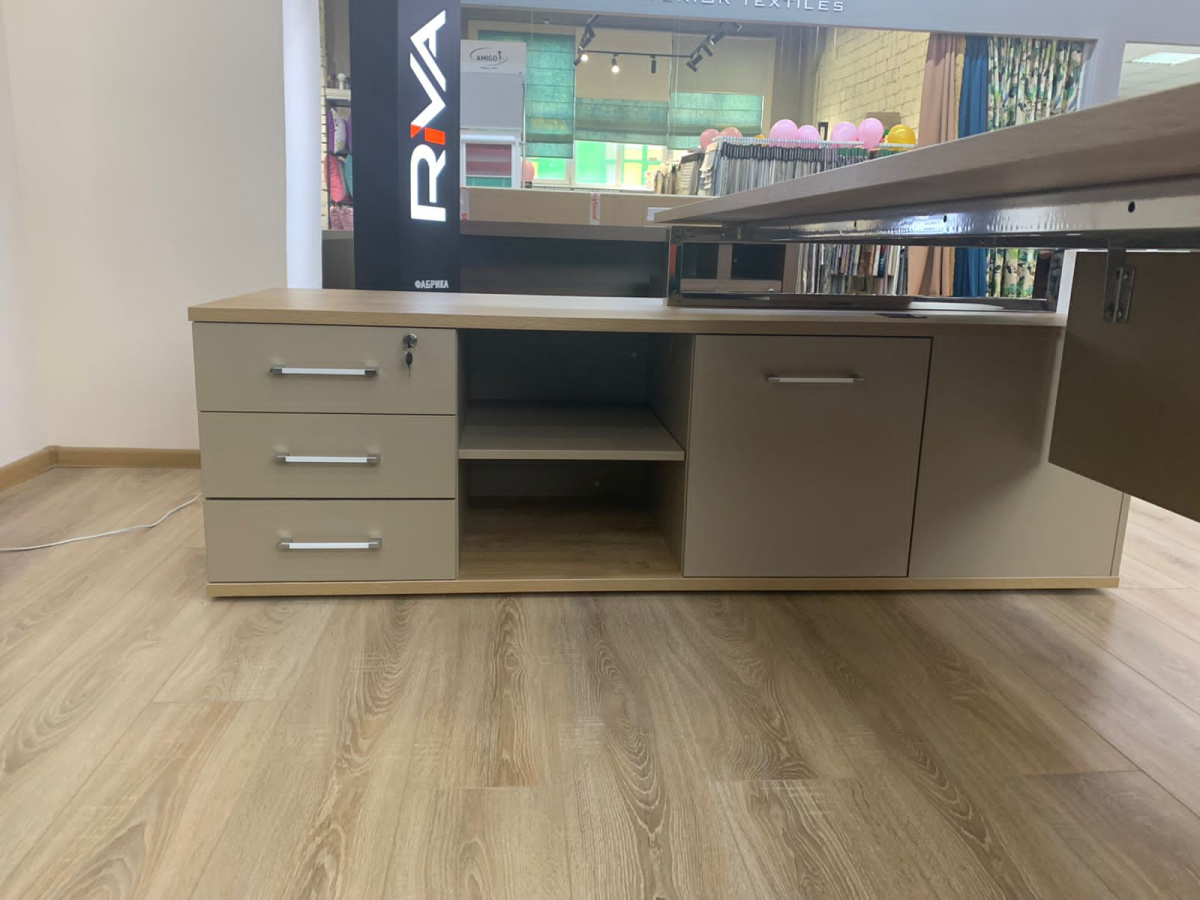 Кабинет руководителя Shift