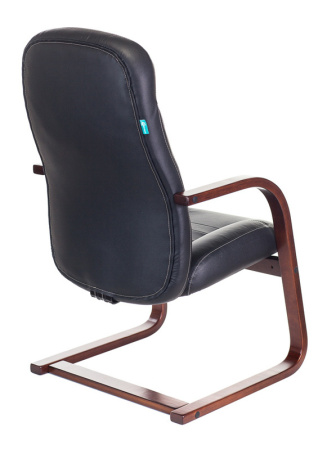 Кресло T-9923WALNUT-AV черный кожа полозья дерево коричневый (Черный) Кресло T-9923WALNUT-AV черный кожа полозья дерево коричневый (Черный)