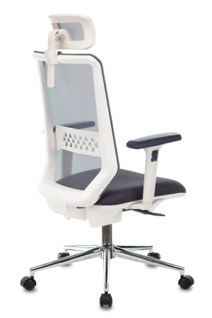 Кресло руководителя MC-W612N-H темно-серый TW-04 38-417 с подголов. крестов. металл хром пластик бел (Темно-серый) Кресло руководителя MC-W612N-H темно-серый TW-04 38-417 с подголов. крестов. металл хром пластик бел (Темно-серый)