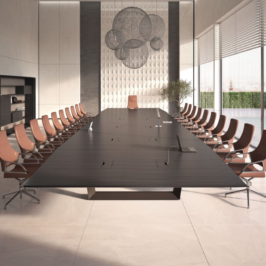 Мебель для переговоров Ducati