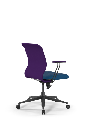 Кресло для руководителя Метта Sit 8 Mr4-4T - Vivaldi /Uh00/Wh12/T4mV-b(M09.B11.G19.W02) (Сиреневый)